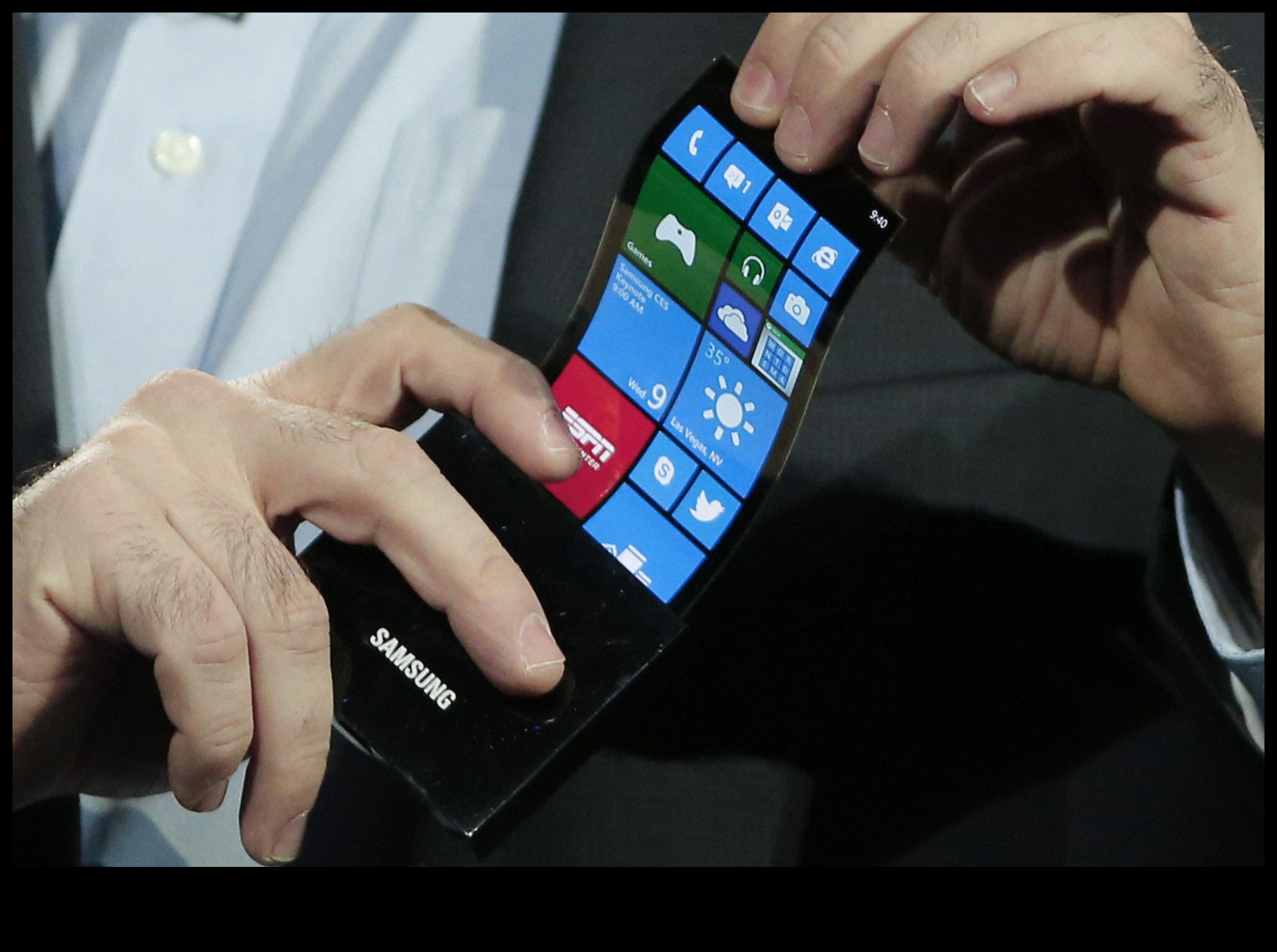 Elastīgi tālruņi: izpētiet saliekamā ekrāna tehnoloģijas iespējas