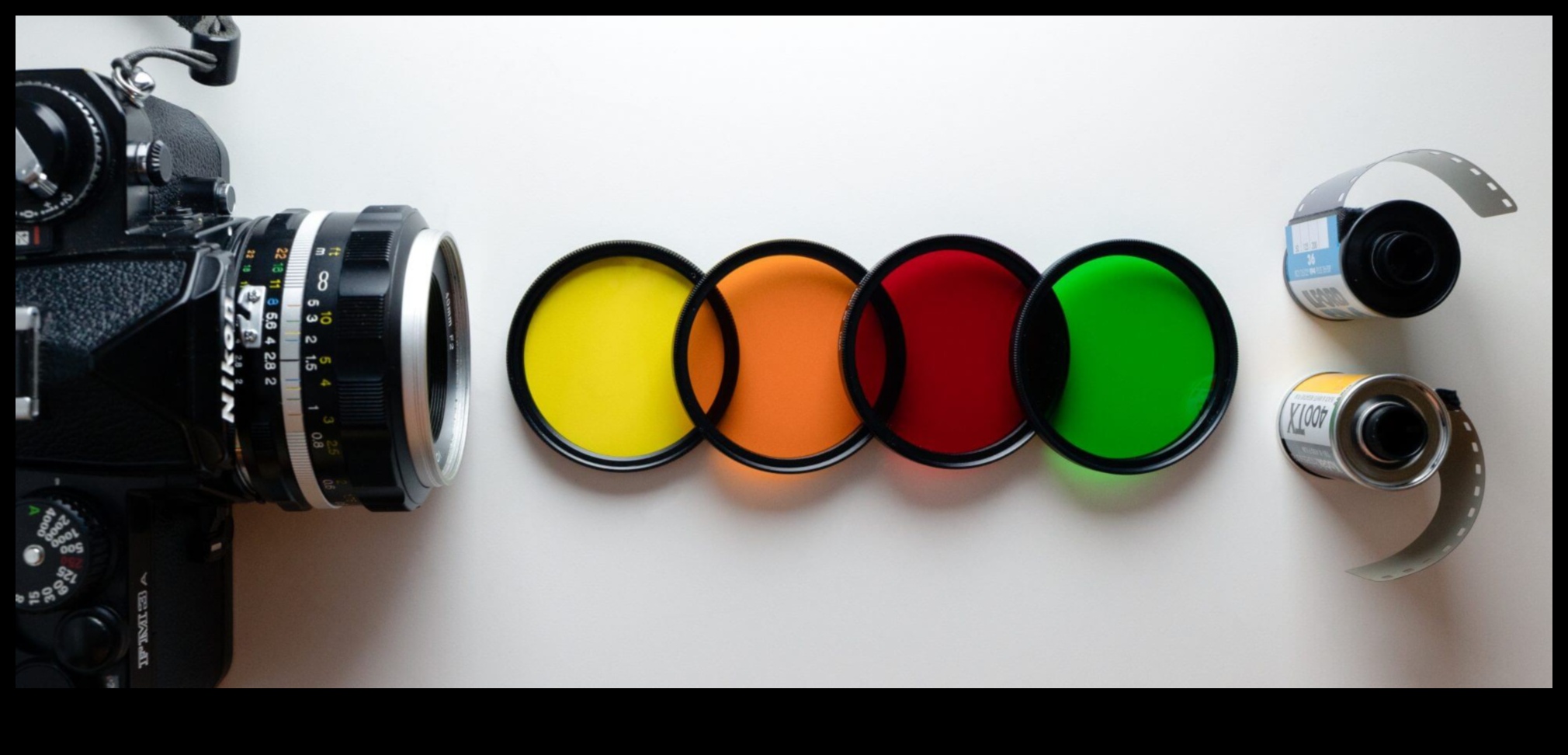 Kinematogrāfiska krāsa: kameras ar profesionālām krāsu vērtēšanas iespējām