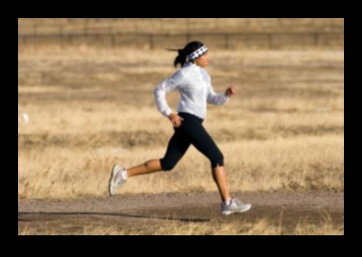 Skriešana izlaidumam: kā skriešana kalpo kā emocionāla atbrīvošanās