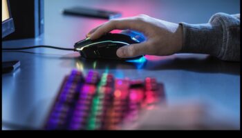 Krāsaina skaitļošana: piederumi digitālās pasaules nokrāsas piešķiršanai