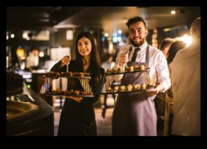 Tekilas gardumi: meksikāņu stipro alkoholisko dzērienu pievienošana ēdiena gatavošanai